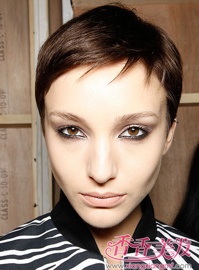 ����ʱ�а��̷� ����������������