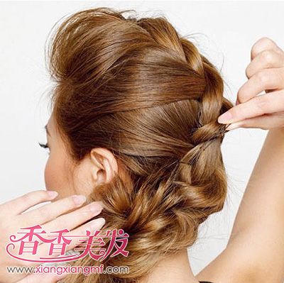 ��Լ�����̷�DIV ְҵOL�ٱ�С����