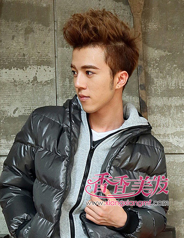 ��ʿ�����·��� Ī�����ݱ���ܲ�ͷ