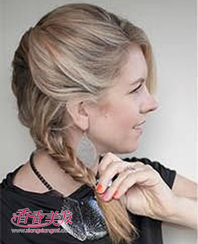 ��ʽ��β���̷�DIV �߹�������︴�Ź�͢��