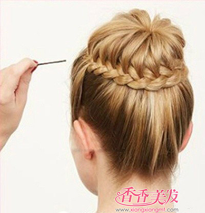 �����黨�軨��ͷ�̷�DIV ��������HOLDԼ��