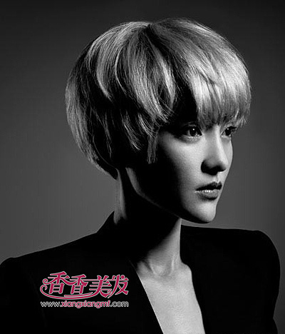 ����Ů����Ѹ�̷����� �崿�����պþ�������