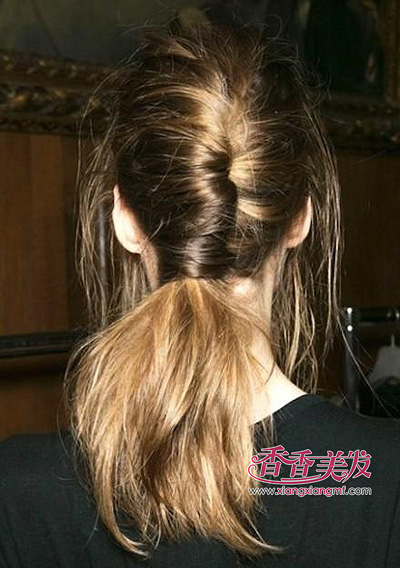 �ٱ���β�������� ����Ů����޿�