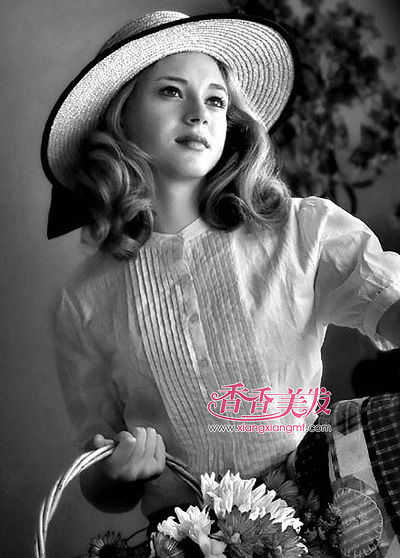 ����ñ�δ���ŷ������ʱ�з��� Ů��ر�