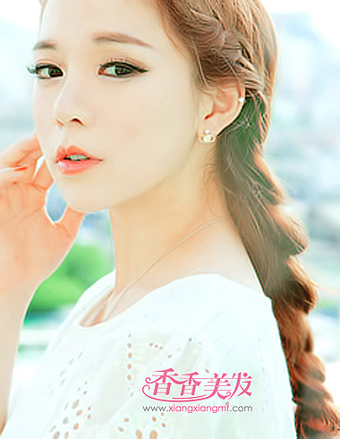 ����Ů���෢ ���ʱ෢Ӧ�Թ�����Լ