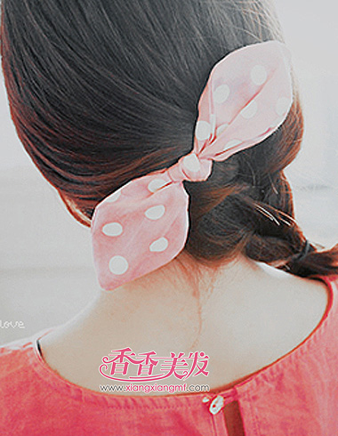 ����Ů���෢ ���ʱ෢Ӧ�Թ�����Լ