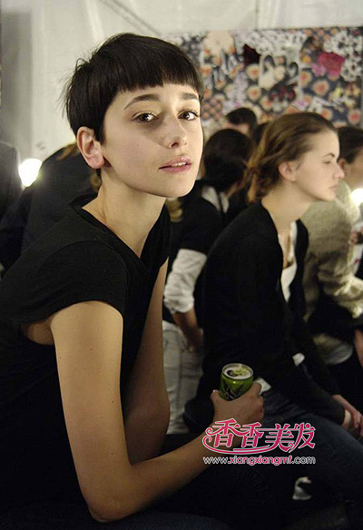 ŷ��ʱ�в���ͷ���� ͻ��С�ɾ������