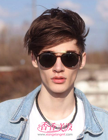 T̨�ϵİ�����¶ ʱ����ģ���ʶ̷�