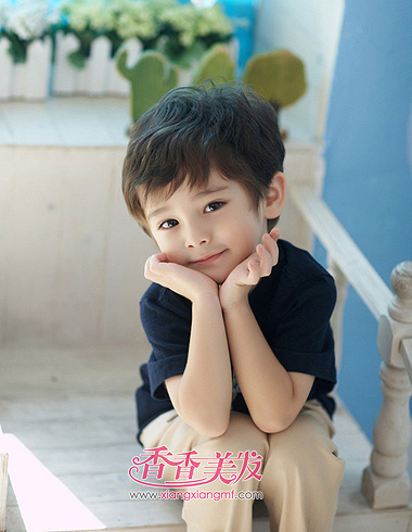 �������Ȳ����̷���ͯ С�к�������̬����