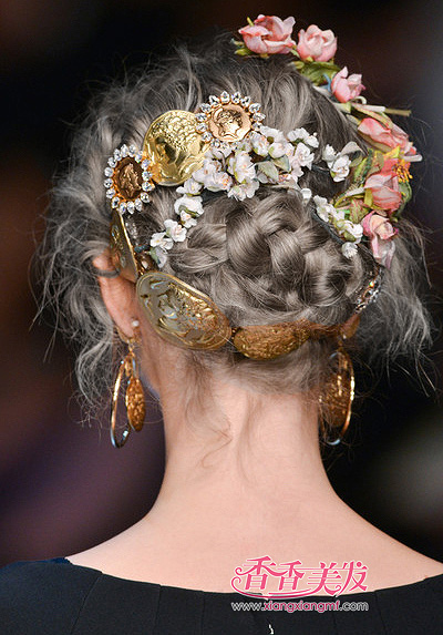 ��INʱ�ְ����� ǰ�������Զ�������