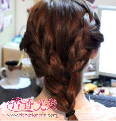 ���·���ŮС�෢DIY 1���Ӹ㶨��Ů����