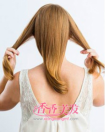 ��Լ���ű෢�̷�DIV �ַ��ӱ�������Ů��