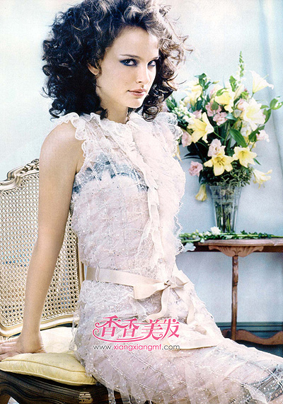 �������������ڵ�Ů�� ����������ʱ�з���