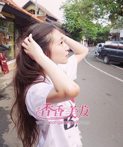 �崿Ů�������� У԰���������ؾ�