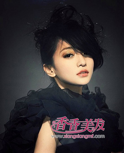 ��Ѹ�������� ����Ů������������Ϣ