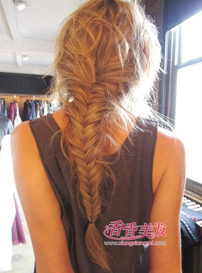 ������Ǳ����� ����������Ů����