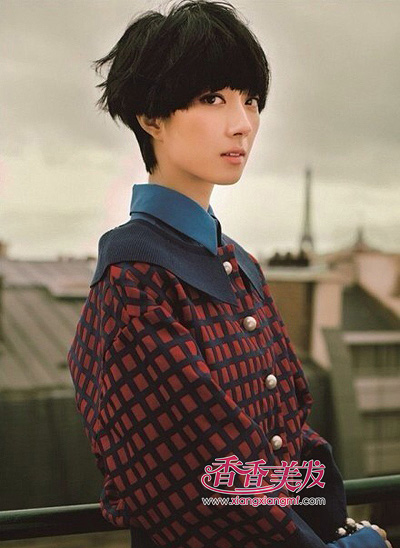 ŷ����ʱ��Ů���̷� ��������������Ϯ