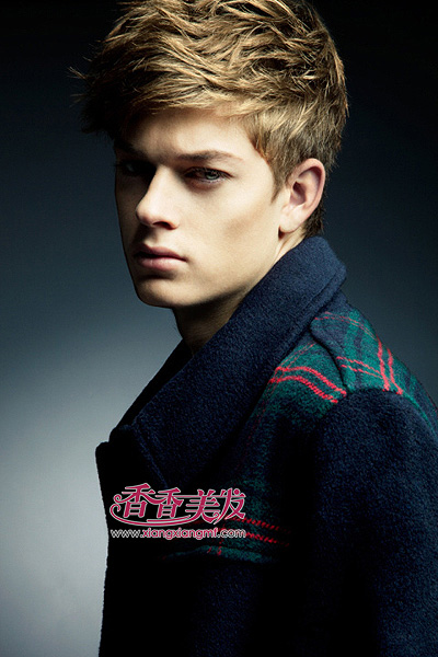 ˧��Ӣ�׷���ʿ���� ��װor����װ��ô���䶼����