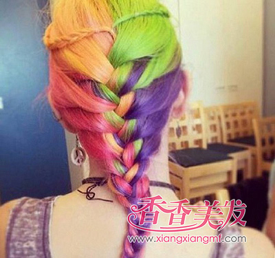 �����������Ů�����෢����