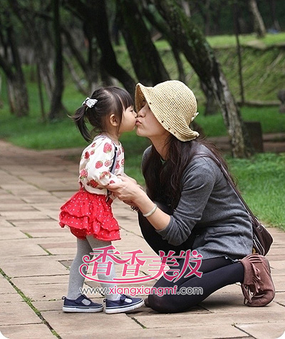 ����ʱ��СŮ������ ����������ƤС��ʹ