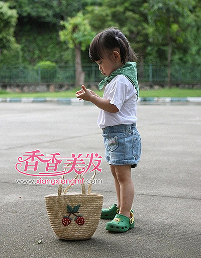 ��������СŮ������ �����Ƚ��е���