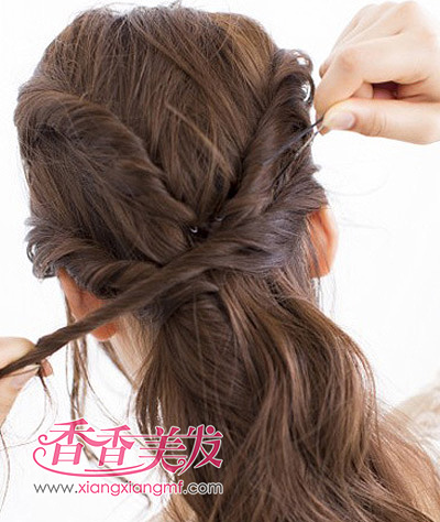 ɭŮϵʱ�й���ͷ����DIV �������ʾ���Ů��ζ