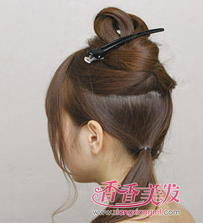 ʱ����Լ��ϵ��෢DIV ������������������Ů