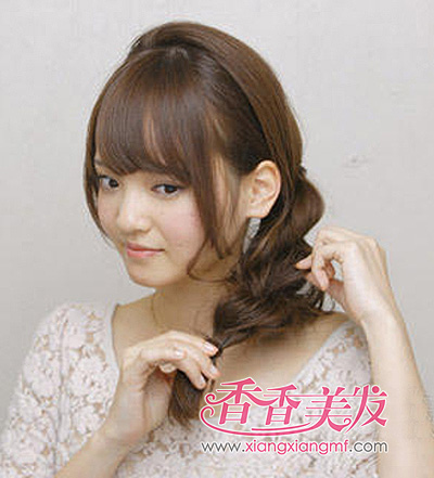 ʱ����Լ��ϵ��෢DIV ������������������Ů