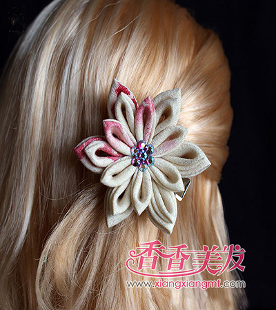 ���οط��ͷ��δ��� ����Ů�˵�����ر�