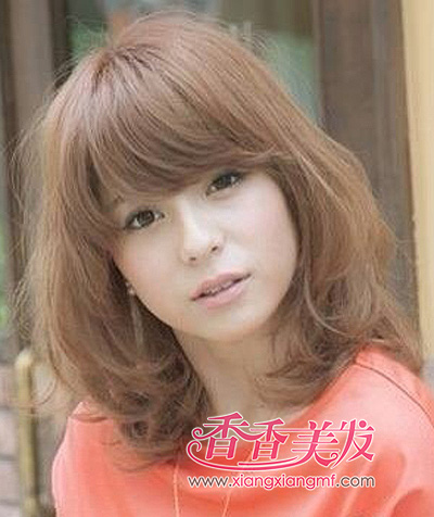 ����Ůʿ���з��� ʱ�м�����Ů�緶