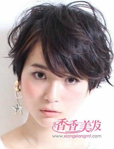 �������еĶ��̷��� ����Ů�Զ̷��̷�