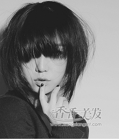 �������̷�ʱ�з��� ������Ů���̷����װ��