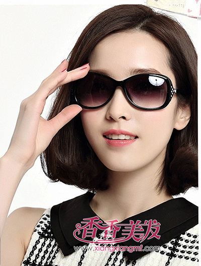 �ʺϷ������۾���Ů�̷�����