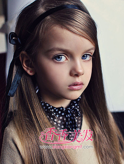 �ɰ�����ѧ������ �ɰ�СŮ����������ͼƬ