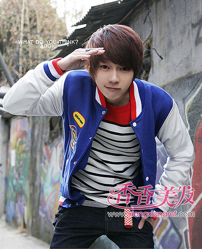 2015男学生斜刘海发型图 男士高中学生发型