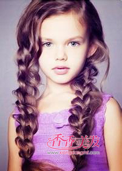 �黨��෢���� СŮ���黨�跢��ͼƬ