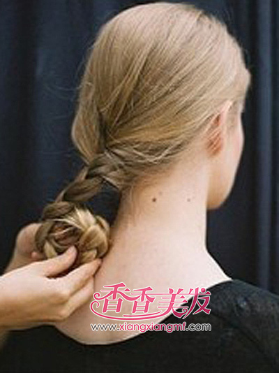 ְ��Ů����ʲôͷ���ÿ� ���������ְ��Ů�Է���