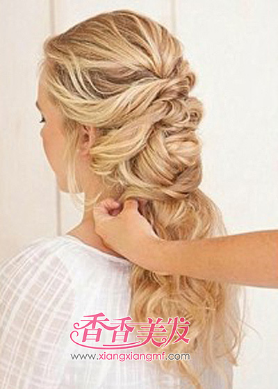 Ů�����跢������ �������跢������