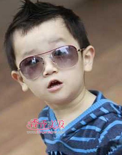 �ɰ�˧�������С�к����� С�к��ɰ�����