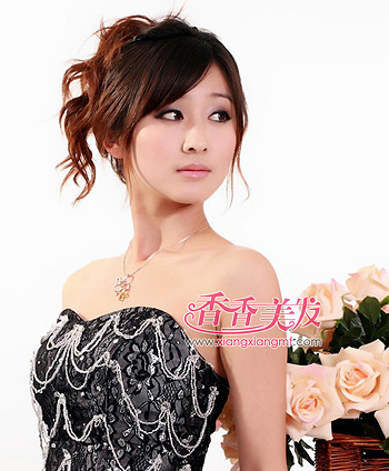 Բ���г�����ͷ�� Բ��Ů�����г�����ͷ������