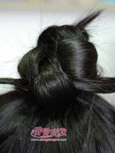 ����ͷ�̷��̳� ����̳�Ư���İ���ͷ����