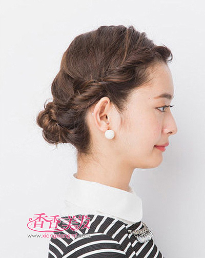 �ϰ�������̷� �򵥴󷽵İ����ϰ����̷�