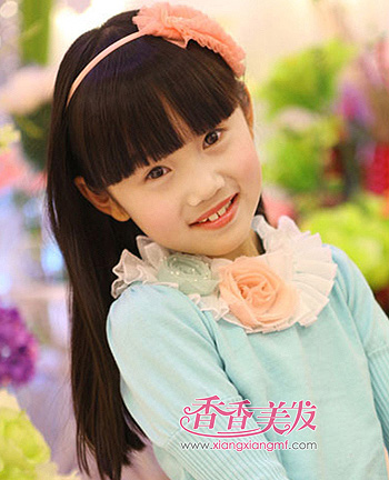 �����ɰ����͵����� С���ӿɰ���ͷ����