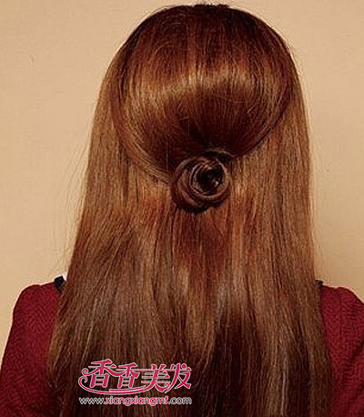 ���ʸ�СŮ����ͷ����ô�� ��ͷ���̳����