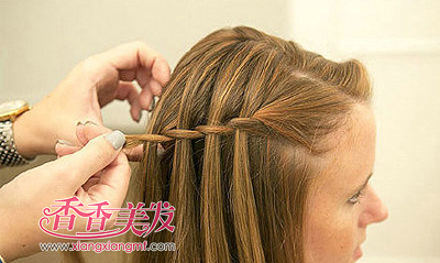 Ů��������ͷ����Ư�� �ÿ�Ư���ı�ͷ������