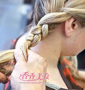 �����ͷ���ϰ��� �ϰ����������г�ͷ��