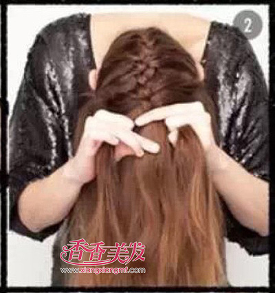 ֱ���İ���ͷ���� Ů����ֱ������ͷ����