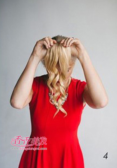 �����Լ���ͷ�� �Լ���ͷ������