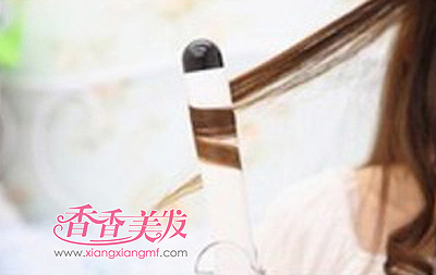 Ů���������Լ���ͷ�� �Լ���ͷ������