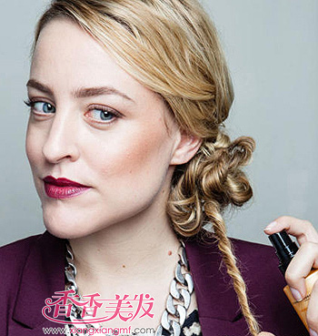 ŷ���İ���ͷ��ô���� ���ɵ�¶�����ͷ����